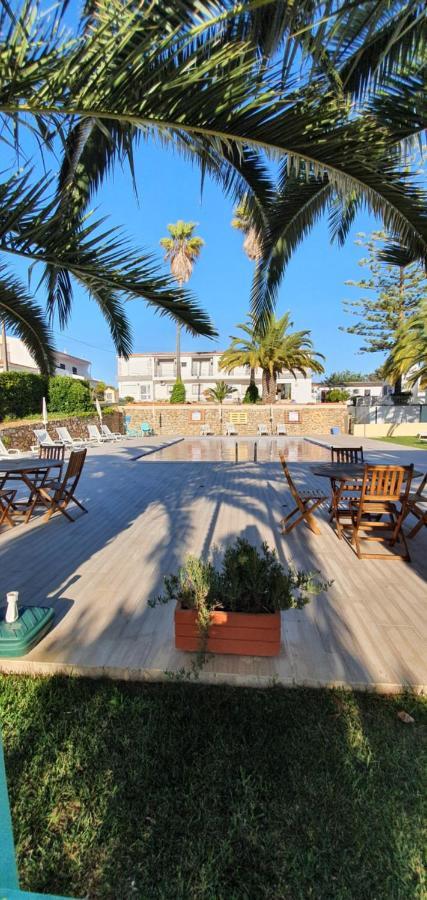 Villa Belinha - Guest House Quarteira Eksteriør billede