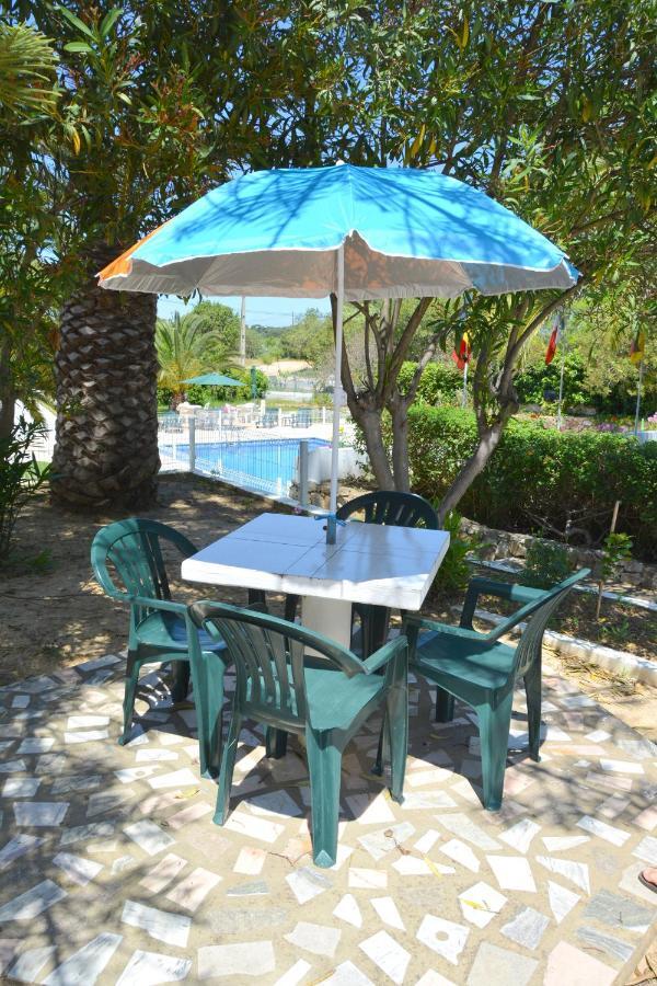 Villa Belinha - Guest House Quarteira Eksteriør billede